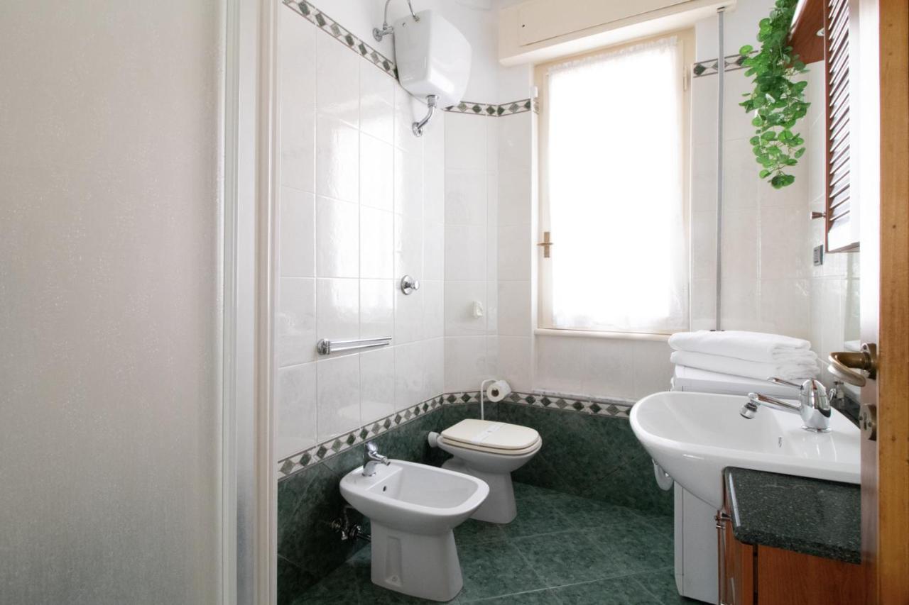 Sea Mint Apartment Rapallo Eksteriør bilde